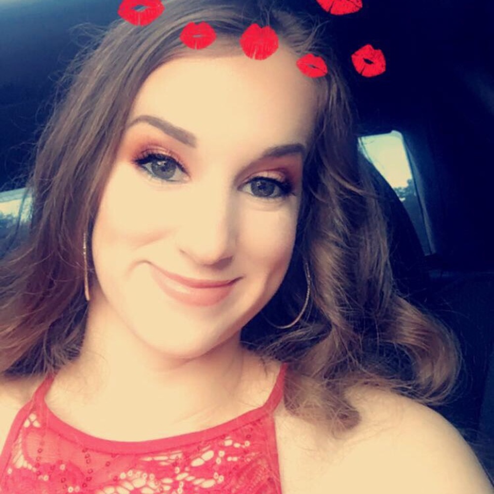 Meet your Posher, Ellen